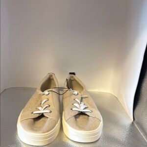 Chaps Women's Beige Sneakers